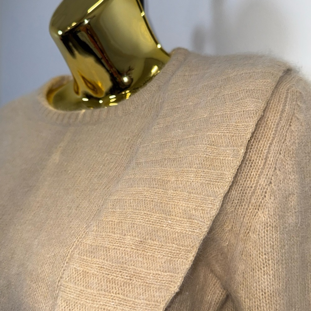 PWR Exclusively Rare Vintage Lambswool Angora blend sweater S Made in Hong Kong